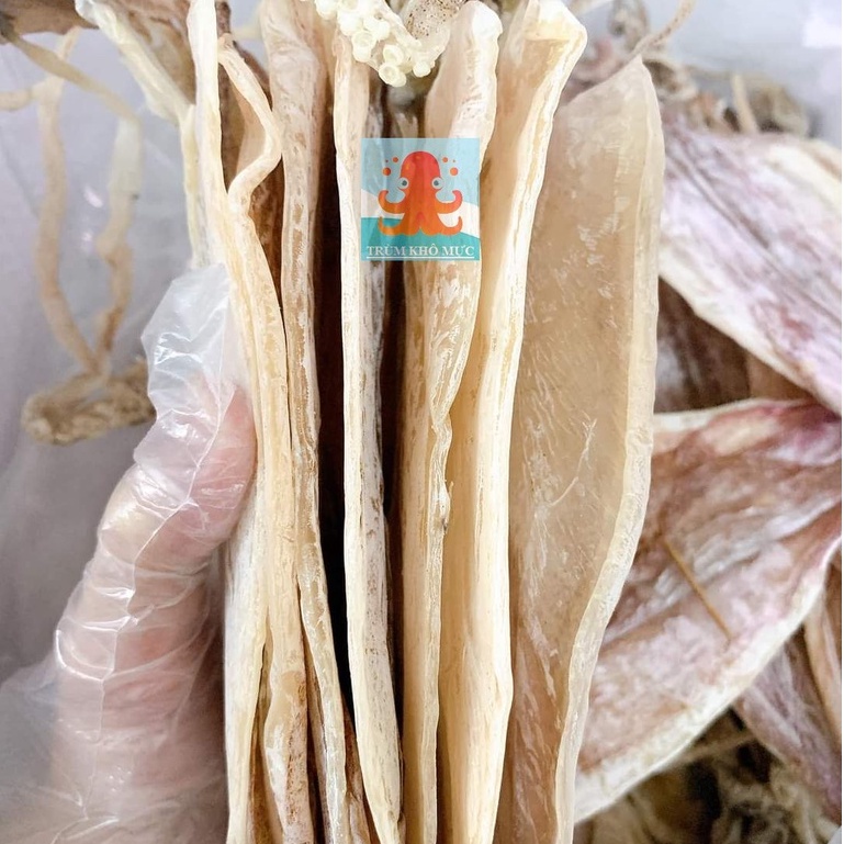 0,5KG KHÔ MỰC NGON (SIZE 10-14 CON )