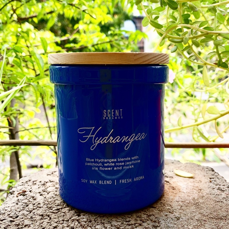 [CLEARANCE SALE] Nến thơm đạt chuẩn xuất Âu sáp đậu nành 12oz - Mùi Hydrangea