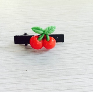 Kẹp tóc cherry