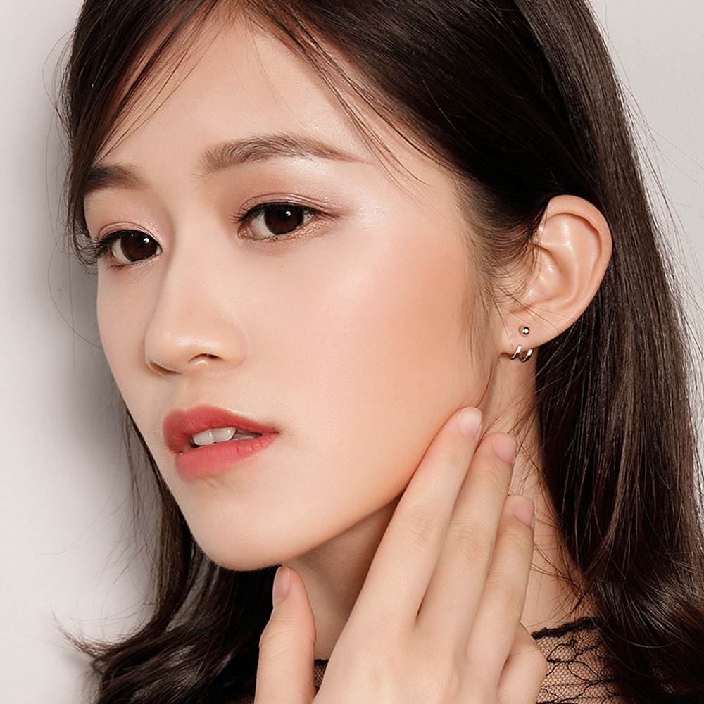 Khuyên Tai Nữ Trang Tạo Hình Độc Đáo