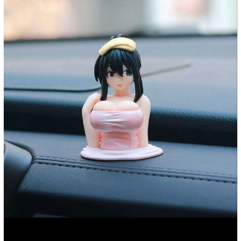 mô hình búp bê Kanako trang trí ôtô xe hơi