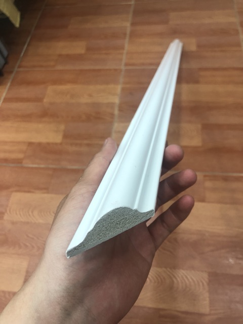 Phào chỉ nhựa cứng 4cm màu trắng đã hoàn thiện bề mặt tạo thanh khung 140 x 60cm và 70 x 60cm