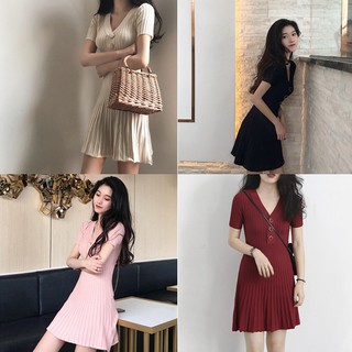 Đầm nữ dáng chữ A tay ngắn cổ chữ V thời trang quyến rũ
