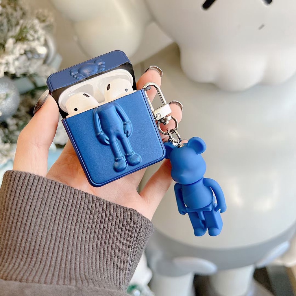 Vỏ bảo vệ hộp sạc tai nghe bluetooth thích hợp cho Airpods 3/ 2 pro họa tiết hoạt hình chú gấu kèm móc treo