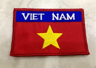 Cờ Việt Nam thêu
