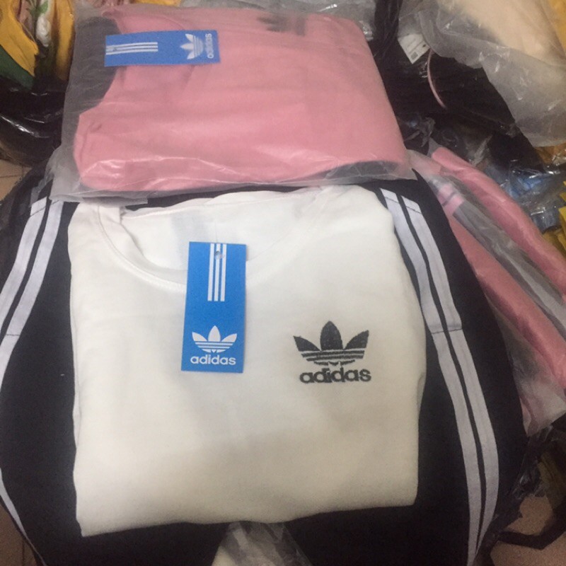 Bộ thể thao adidas có 3 màu