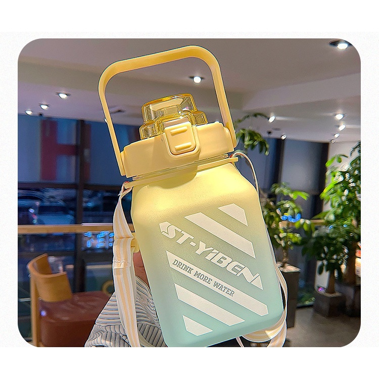 Bình nước 1.5L mang đi học đi làm kèm ống hút dây đeo và sicker chât liệu nhựa ABS an toàn với sức khỏe