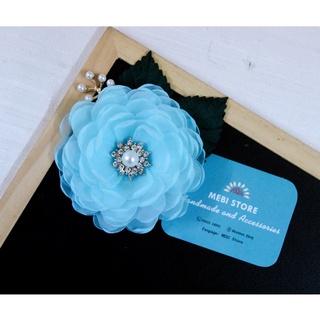 Hoa cài áo handmade MEBI Store mẫu hoa voan mix lá ép nhiệt màu xanh ngọc NOBOX