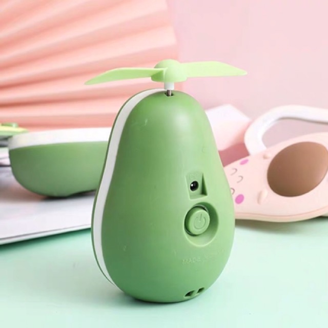 Quạt tích điện mini cầm tay hình quả  bơ có đèn và kèm gương,