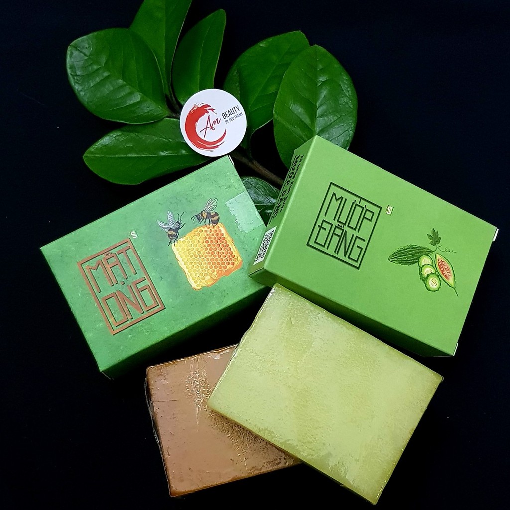 Combo 2in1 tặng kèm 2 túi lưới - Xà phòng (xà bông) Mật ong + Mướp đắng