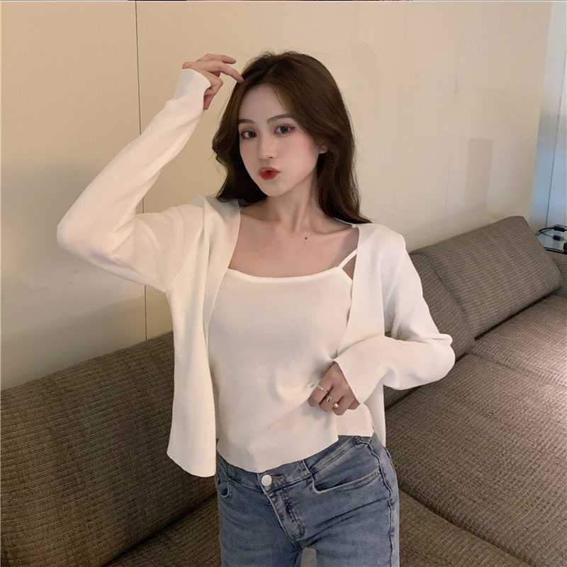 Áo cộc tay và áo khoác thun tay dài Yeya hợp thời trang cho nữ