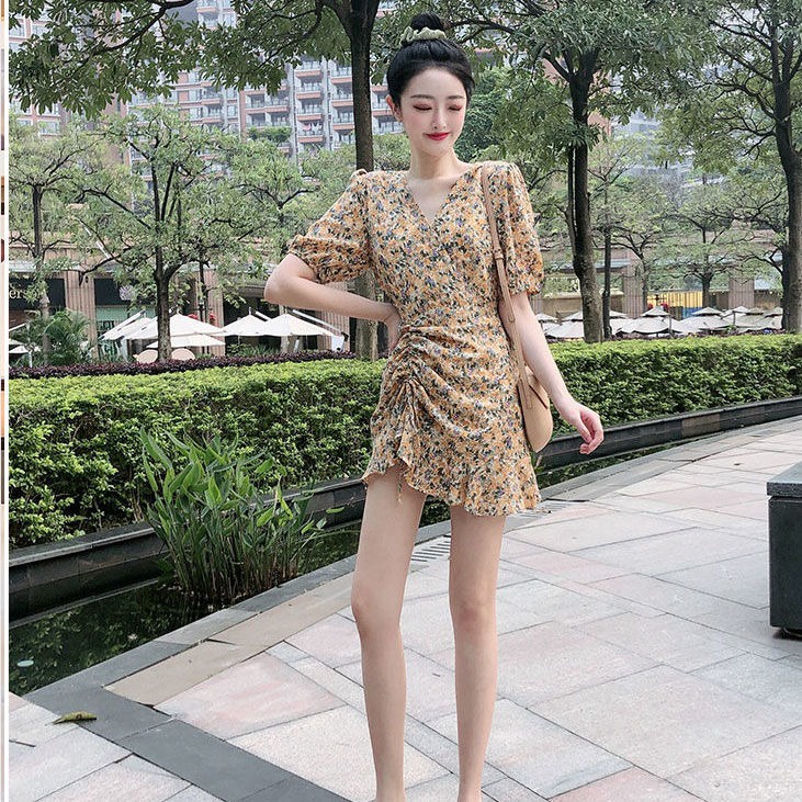 Đầm Cổ Chữ V Họa Tiết Hoa Ngọt Ngào Thời Trang Mùa Hè Theo Phong Cách Hàn Quốc Cho Nữ
