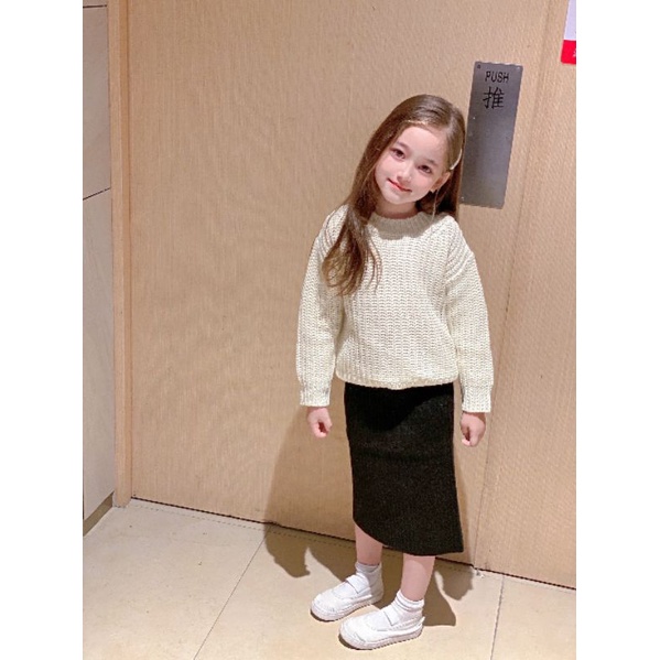 Chân váy bút chì len cực xinh dễ vận động cho bé gái