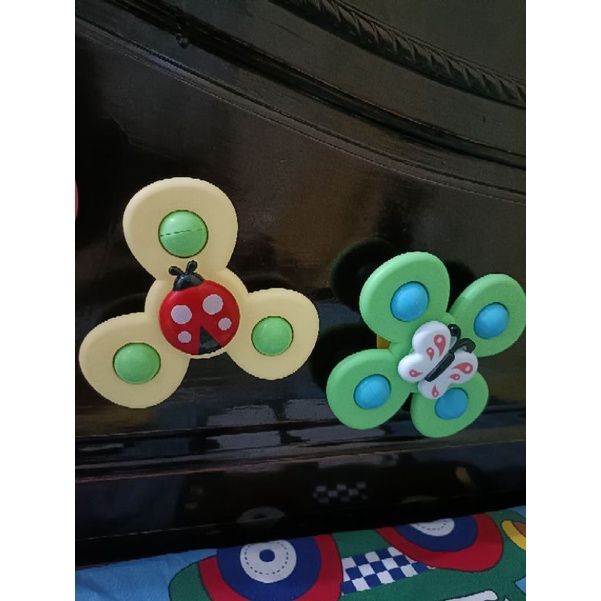 Sét 3 con quay dán tường hình thú cho bé 🥰