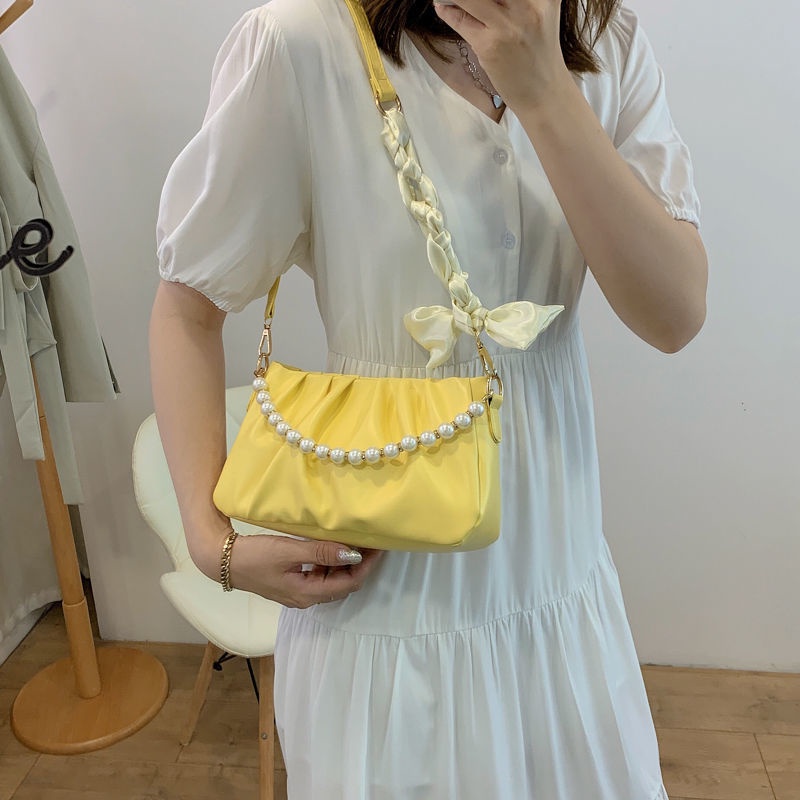 Túi Xách Da Mềm Đính Ngọc Trai Thời Trang Hàn Quốc Dành Cho Nữ