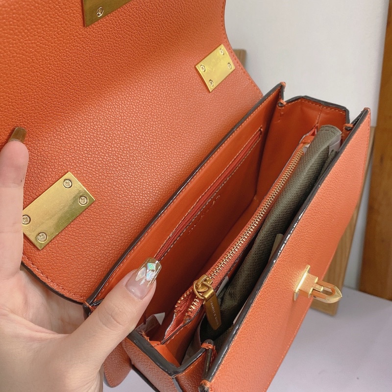 (Hot !!!Hót !!!Hót )túi xê ka sai 22 hàng likkke auuu kèm túi vải