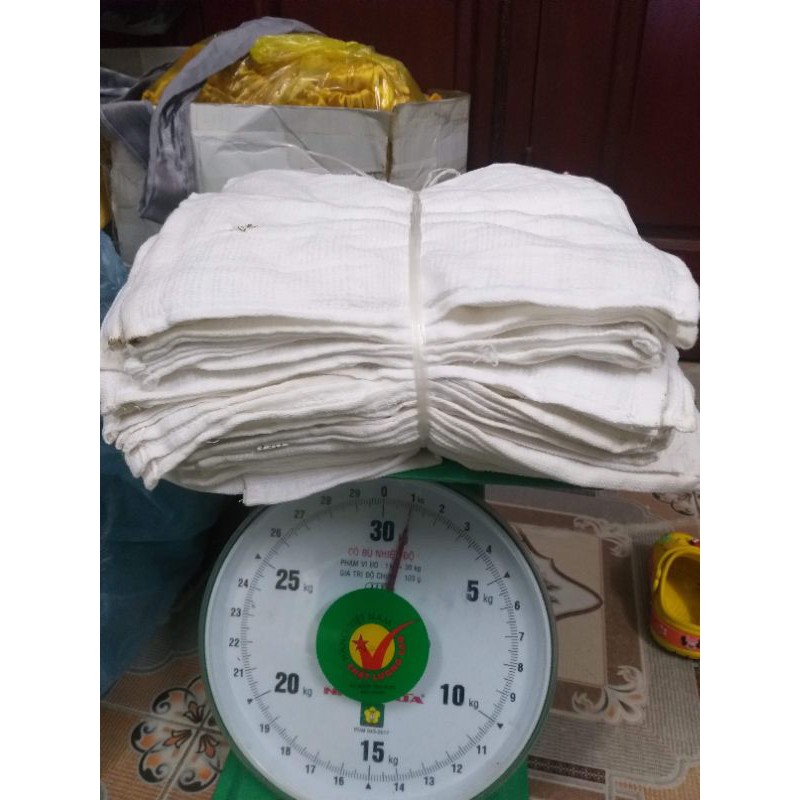 Khăn lau lỗi nhẹ bán theo cân siêu rẻ