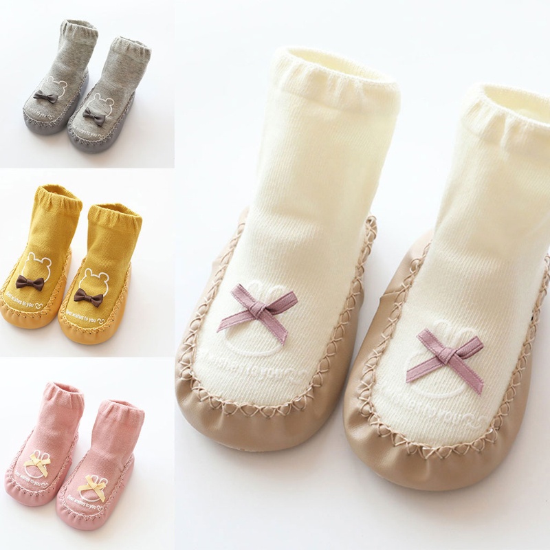 Vớ Giả Da Giữ Ấm Chống Trượt Hình Gấu Hoạt Hình Cho Bé Sơ Sinh