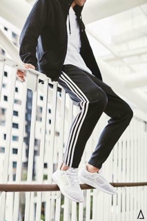 Stripped pants - Quần 3 sọc trắng - Đen