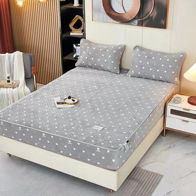 Ga gối nỉ tim nhỏ xinh xắn thương hiệu UGG nhập khẩu mềm mịn ấm áp