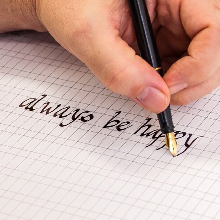 Bộ bút máy Calligraphy Mont Marte