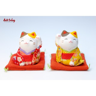 Mèo Thần tài mặc Kimono 7,5cm - Hãng thủ công Yakushigama Nhật Bản