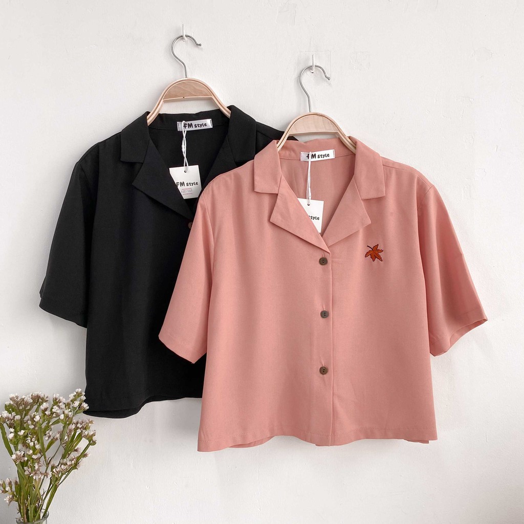 Áo tay ngắn cổ vest thêu lá crop ulzzang thời trang Fmstyle Saigon 21SU012X1310 | BigBuy360 - bigbuy360.vn