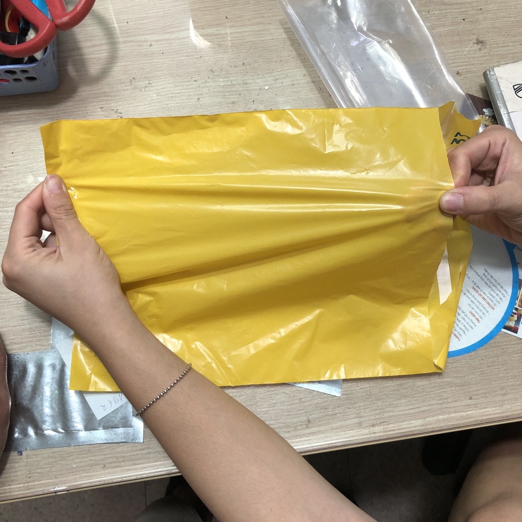 1KG Túi Gói Hàng Niêm Phong Các Cỡ Màu Vàng - Chất Liệu HD