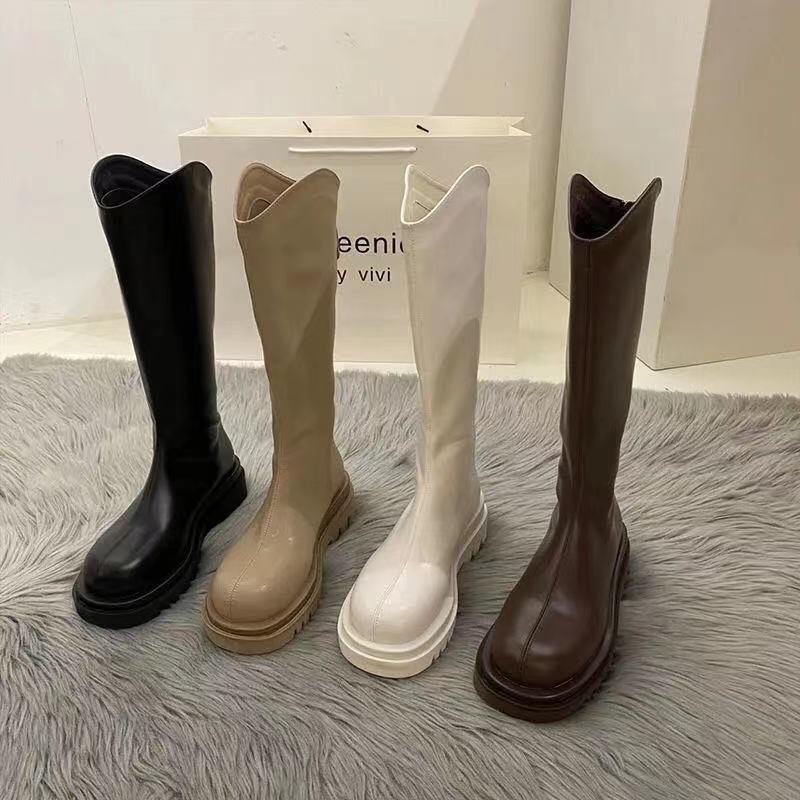 Boot nữ mẫu mới hot trend , da mềm hàng quảng châu , kèm ảnh thật