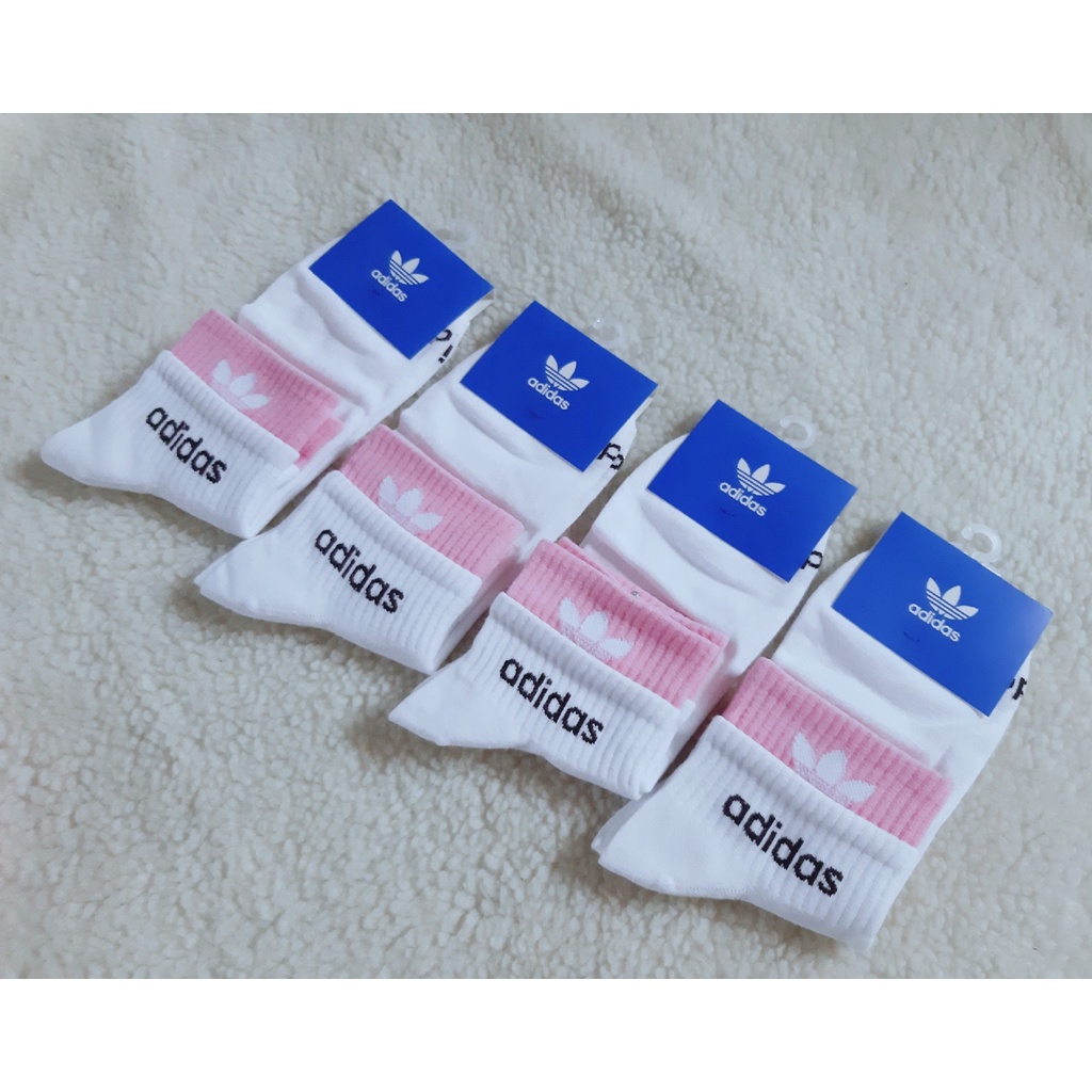 Vớ Adidas cổ lửng 2 tầng Nam Nữ phong cách thể thao, trẻ trung, năng động.