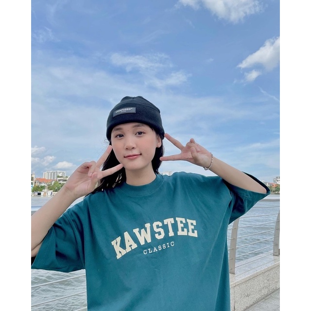Áo thun Unisex KAWSTEE form rộng in hình basic màu xanh rêu 2022
