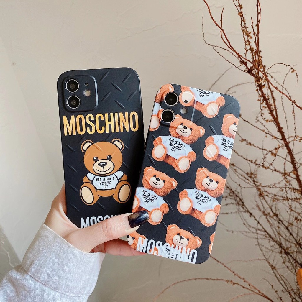 Ốp điện thoại silicon in hình Moschino cho Iphone 12 / 12pro Max / 12mini / 11promax / 7plus / Xsmax