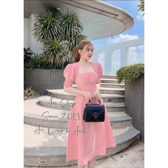 Đầm xòe tay phồng cổ lục giác