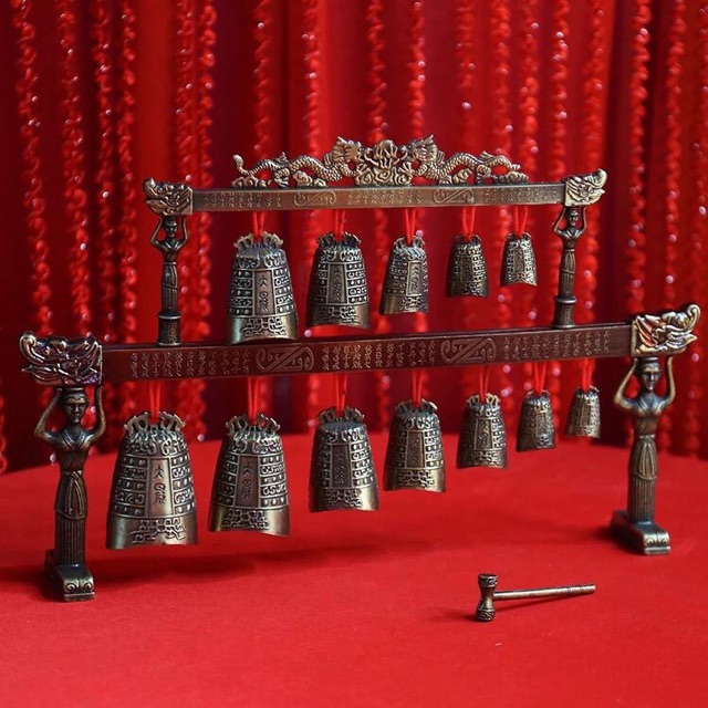 Bộ chuông đồng kiểu cổ nhà Tần