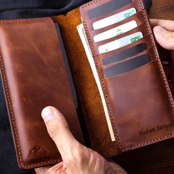 Ví da nam, nữ. Ví cầm tay da bò sáp ngựa điên_vd03