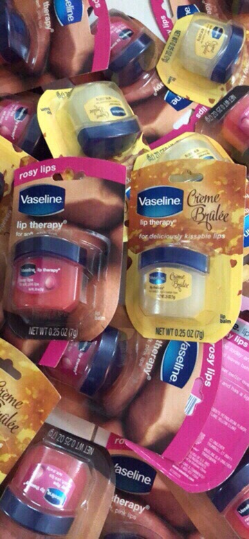 Son Dưỡng Môi Vaseline Lips làm mờ Thâm Môi Dưỡng Mềm Mịn 7g | BigBuy360 - bigbuy360.vn