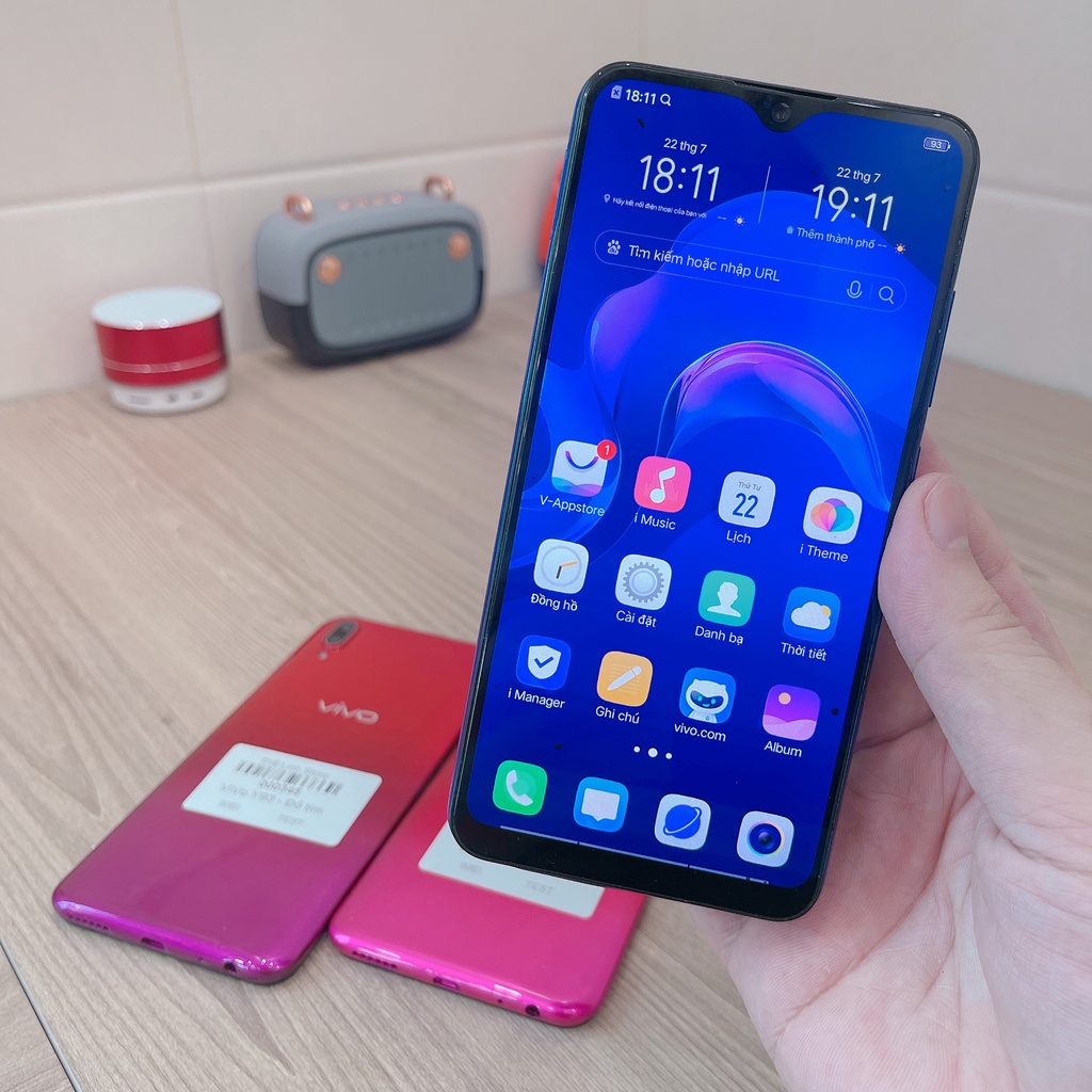 Điện thoại VIVO Y93 màn 6.2 giọt nước - Snap 439 Nắp lưng đổi màu