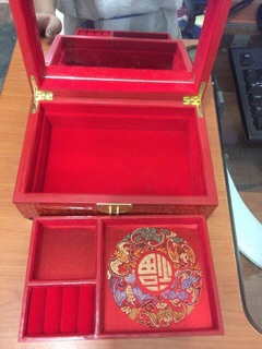 HỘP ĐỰNG TRANG SỨC Bằng Gỗ