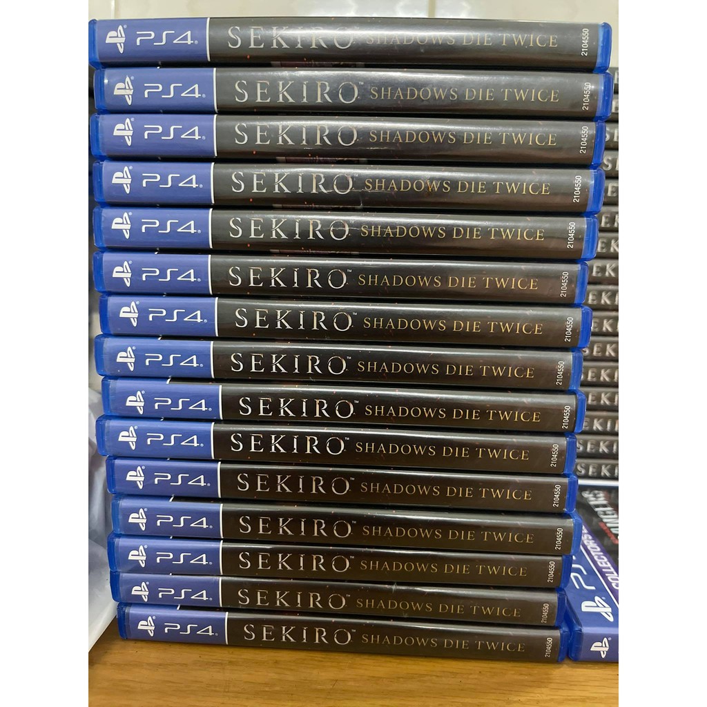 Đĩa game ps4 : Sekiro Shadows Die Twice Hệ US