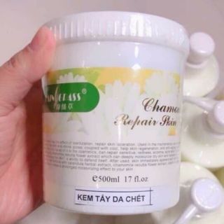 Tẩy tế bào chết hoa cúc 500ml(dạng gel)
