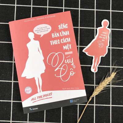 Sách - Sống Bản Lĩnh Theo Cách Một Quý Cô (Kèm Bookmark) (Tái bản 2020) - Thanh Hà Books HCM