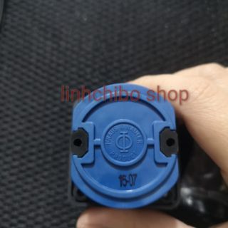 Khóa chuyển mạch 1 cực 3 vị trí