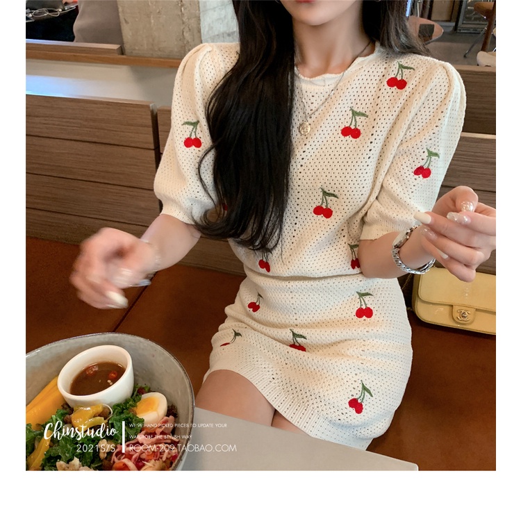 DUNEA Set đồ gồm áo dệt kim cổ chữ V thêu hình trái cherry + chân váy thời trang gợi cảm