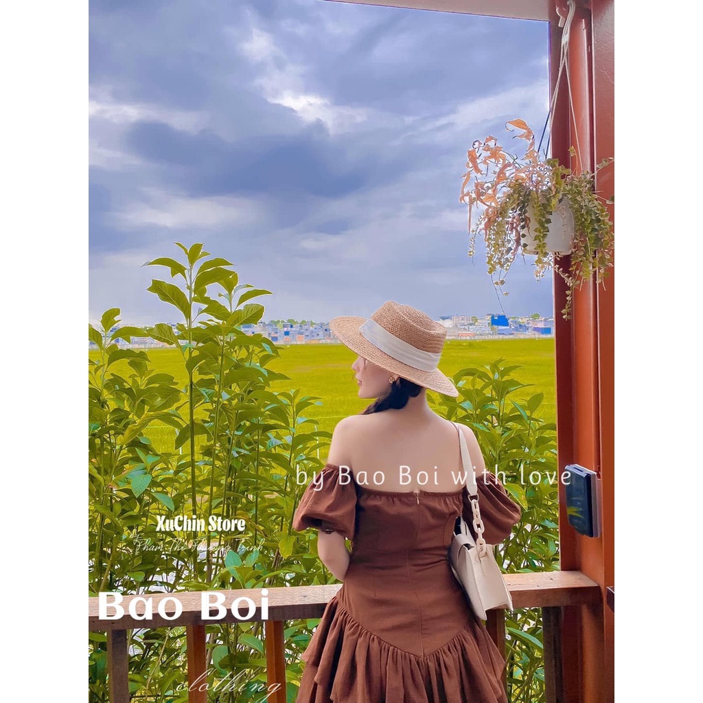 Váy trễ vai tầng