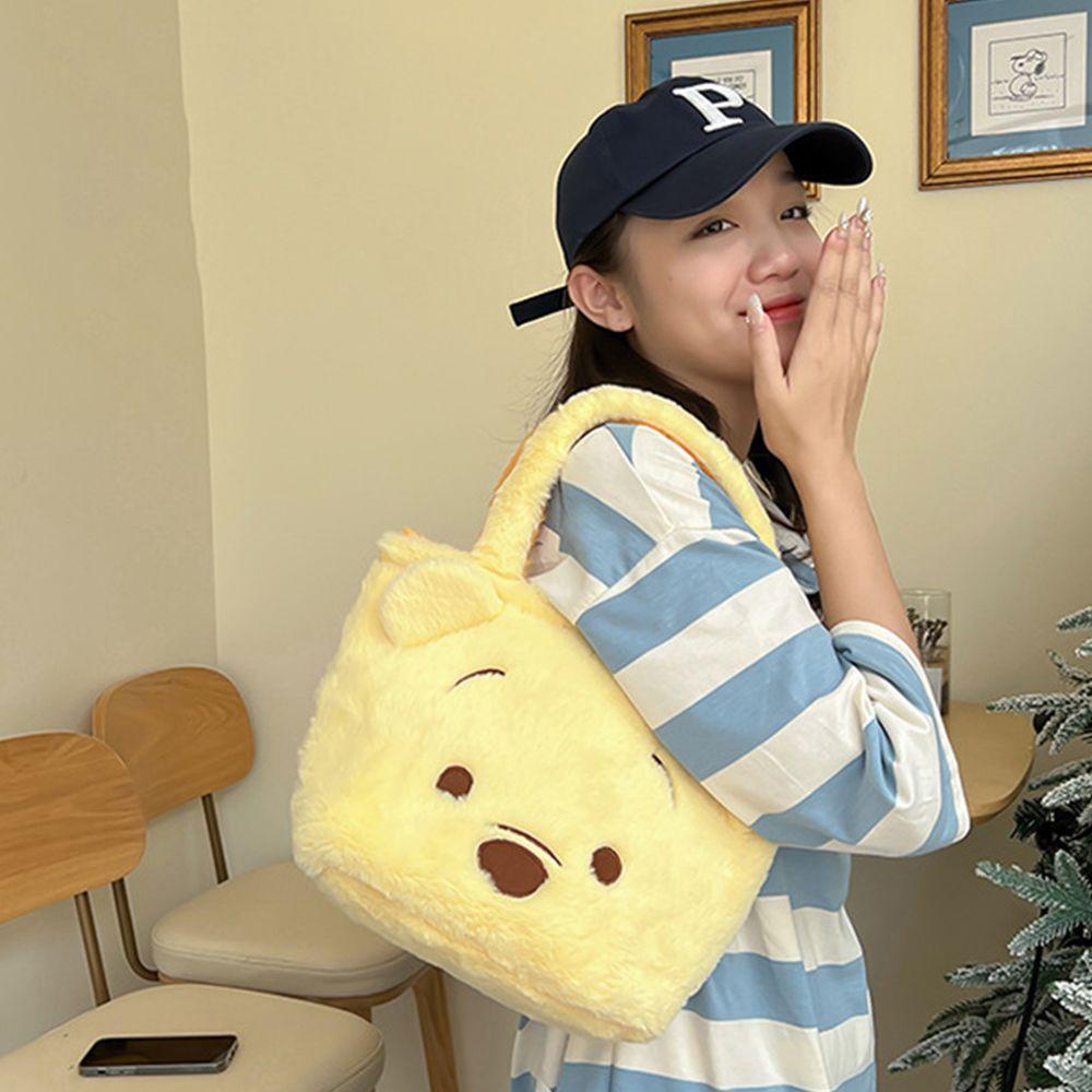 Túi Xách Hai Mặt Họa Tiết Gấu Pooh Dễ Thương Dành Cho Nữ