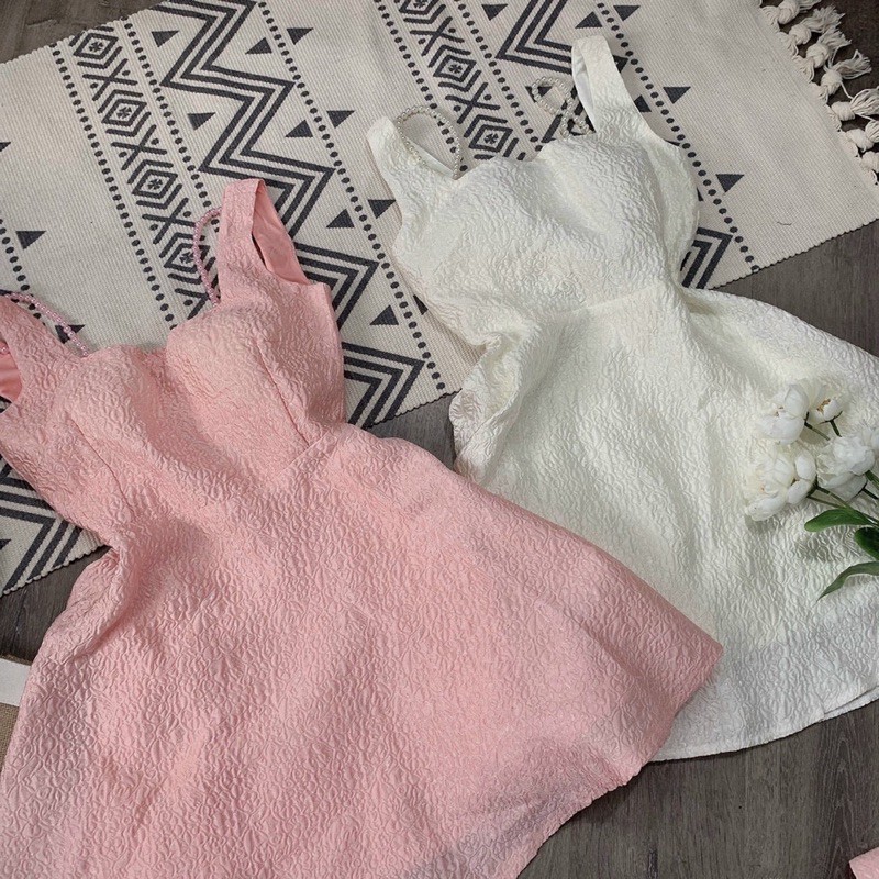 ĐẦM GẤM CHẠY DÂY HẠT TRẮNG - HỒNG NƠ LƯNG