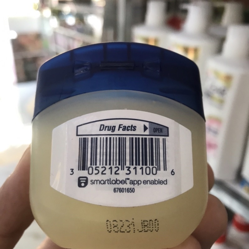 Sáp dưỡng ẩm chống nứt nẻ Vaseline 49g