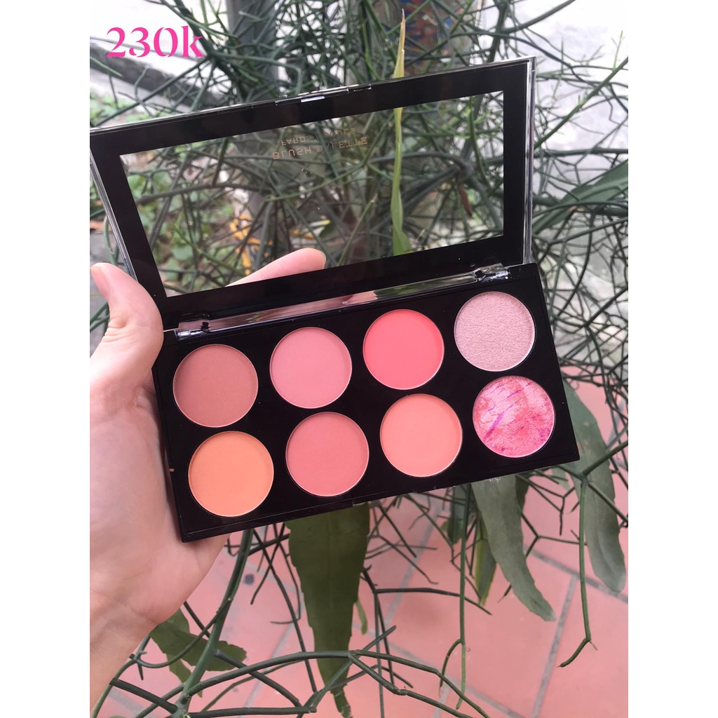 Bảng Phấn Má Makeup Revolution Ultra Blush Palette 8 ô