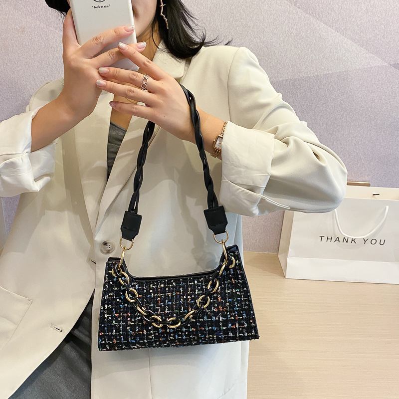 Túi xách đeo vai phong cách thời trang dành cho phái đẹp MIGU.VN