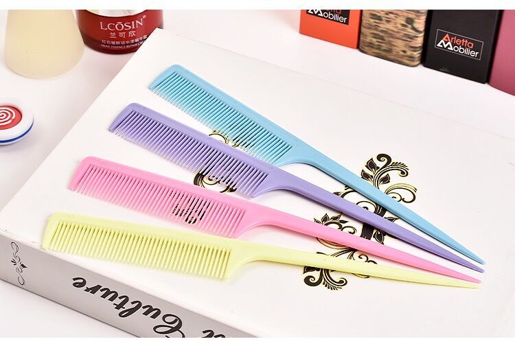 Lược Chải Tóc Răng Dày Chống Tĩnh Điện Thiết Kế Đuôi Nhọn Tiện Dụng
